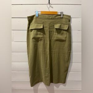 Khaki Pencil Skirt – C&A – EUR 46 💚